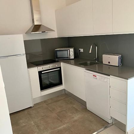 Flat In Girona City Centre - 5 Mins From Old Town And Train Station Exterior photo
